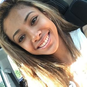 Meet your Posher, Ciara